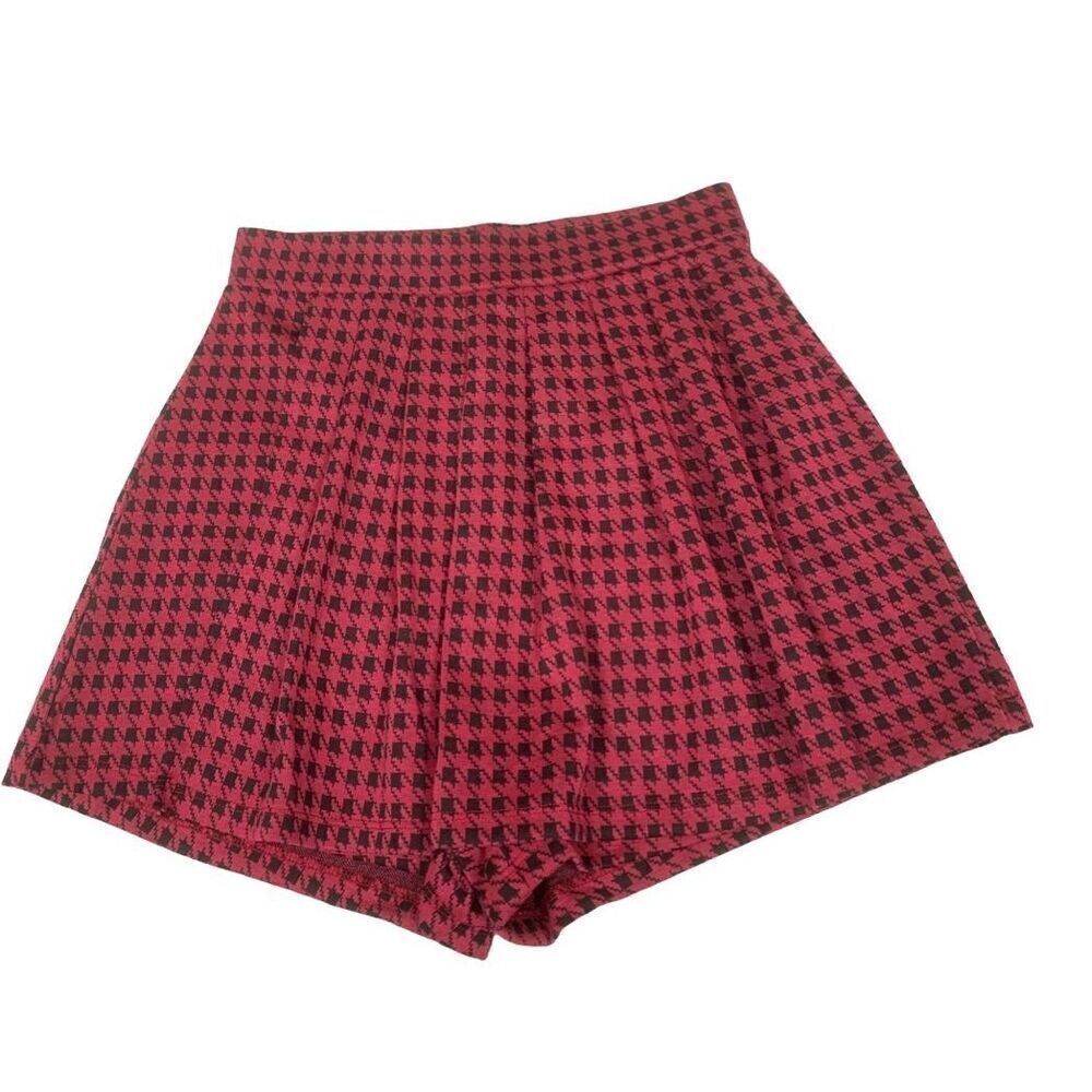 Houndstooth Patterned Skort - Picture 2 of 9